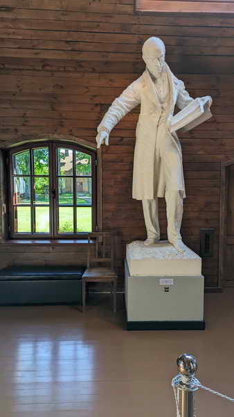 Simonas Daukantas Statue