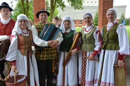 Volksmusikgruppe Siaudele Birzai Litauen