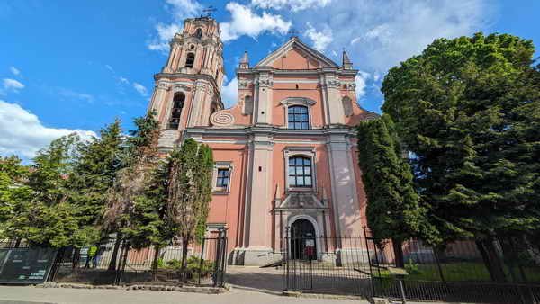 Allerheiligenkirche Vorderansich aussen Vilnius