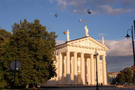 Kathedrale Vilnius Heissluftballons