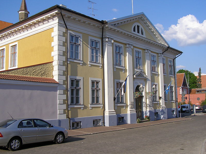 Pärnu Rathaus