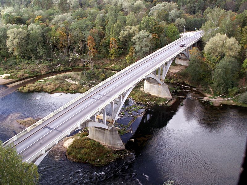 Brücke über die Gauja